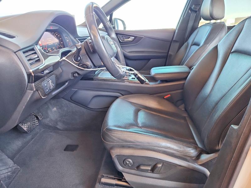 Продажа на аукционе авто 2017 Audi Q7, vin: WA1LAAF75HD059404, номер лота: 52950396