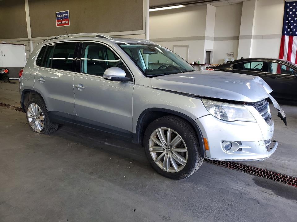 Auction sale of the 2010 Volkswagen Tiguan, vin: WVGBV7AXXAW529884, lot number: 54269956