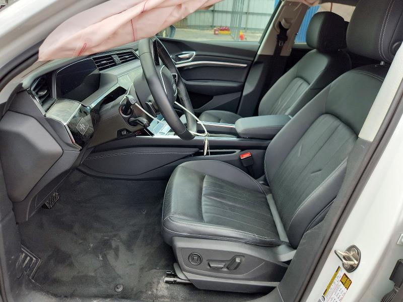 Продажа на аукционе авто 2022 Audi E-tron, vin: WA12ABGE4NB009387, номер лота: 55418986