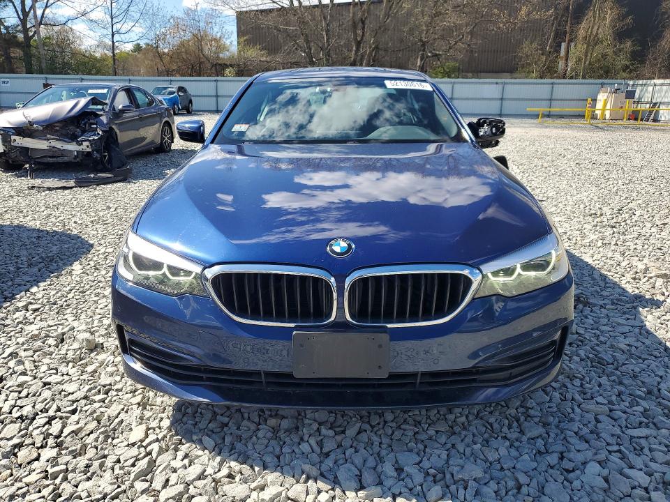 52130616 :رقم المزاد ، WBAJR7C07LCD65602 vin ، 2020 Bmw 530 مزاد بيع