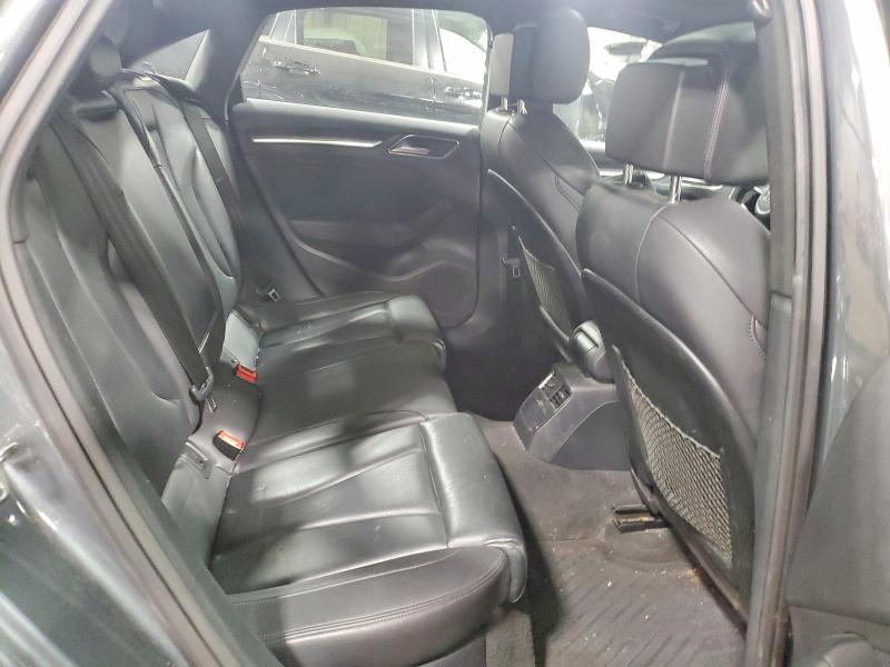 Продажа на аукционе авто 2018 Audi A3, vin: WAUJ8GFF0J1009940, номер лота: 52528496