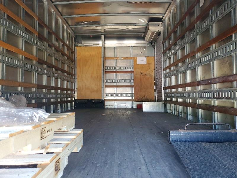 51808806 :رقم المزاد ، JHHSDM2HXHK005758 vin ، 2017 Hino 195 مزاد بيع