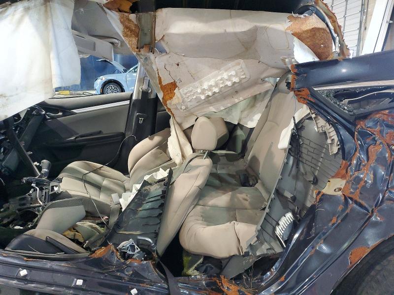 Продаж на аукціоні авто 2018 Honda Civic, vin: 2HGFC2F59JH548495, номер лоту: 55380556