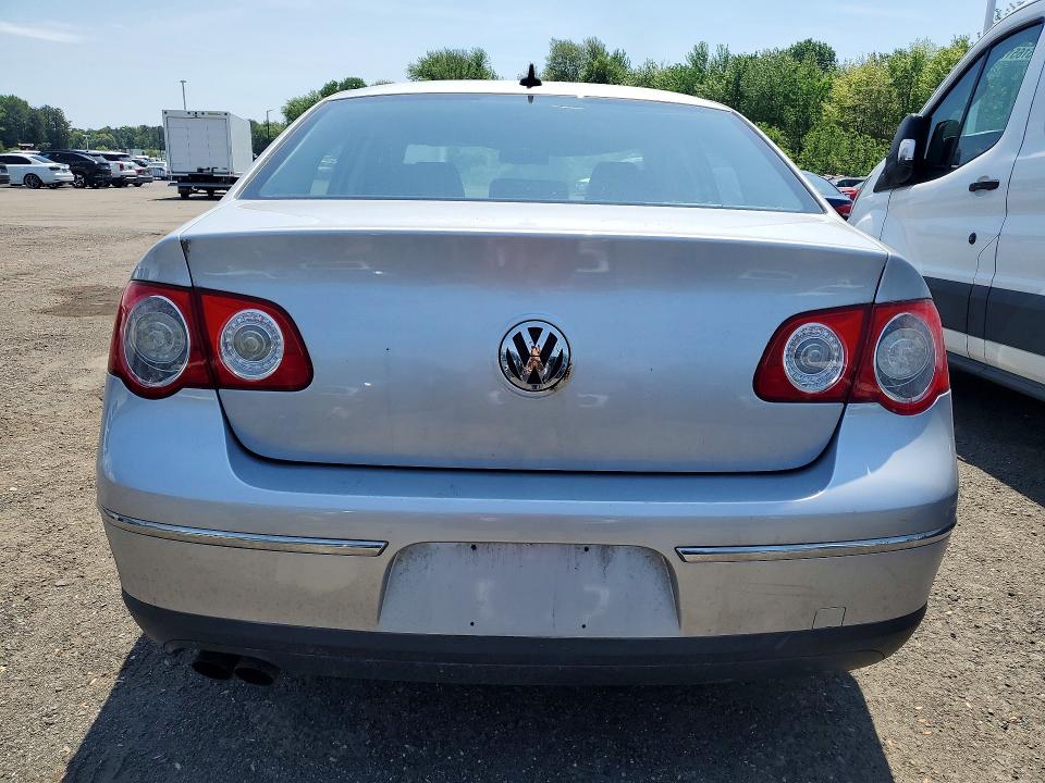 54279666 :رقم المزاد ، WVWJM7AN7AE099710 vin ، 2010 Volkswagen Passat مزاد بيع