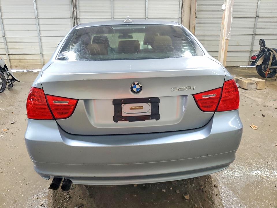 Продажа на аукционе авто 2009 Bmw 328, vin: WBAPH77569NL83733, номер лота: 52427716