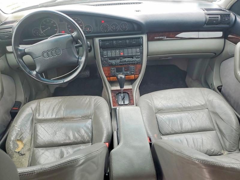 54117576 :رقم المزاد ، WAUJA84A0TN073070 vin ، 1996 Audi A6 مزاد بيع