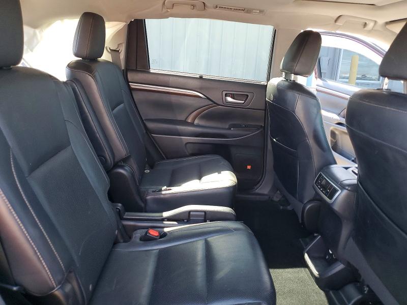 53195546 :رقم المزاد ، 5TDYKRFH9FS100330 vin ، 2015 Toyota Highlander مزاد بيع
