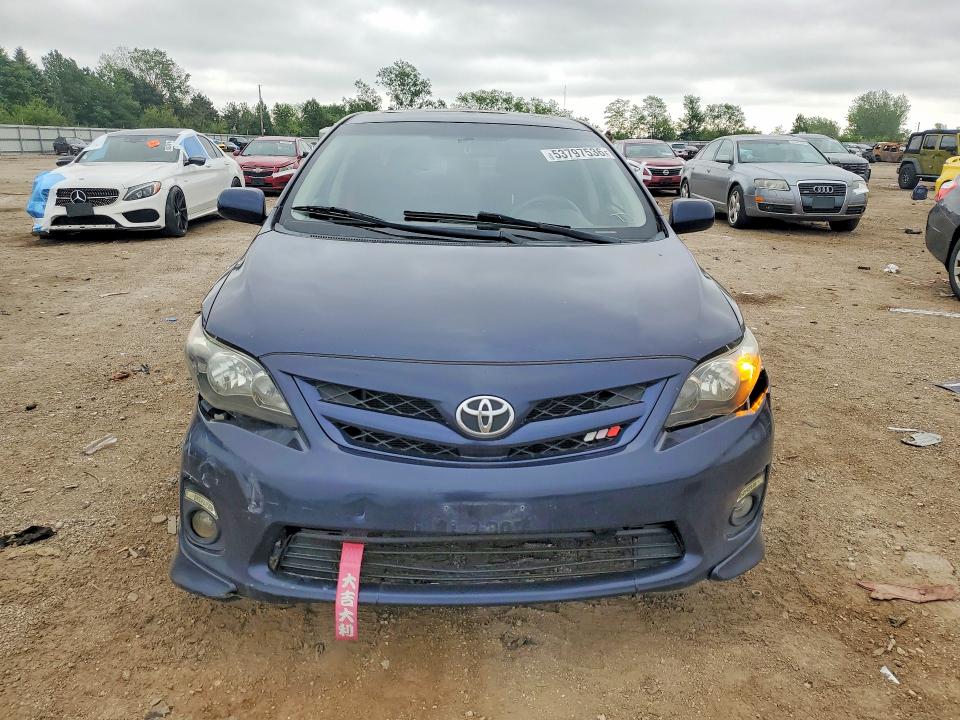 53797536 :رقم المزاد ، 2T1BU4EE9CC910975 vin ، 2012 Toyota Corolla مزاد بيع
