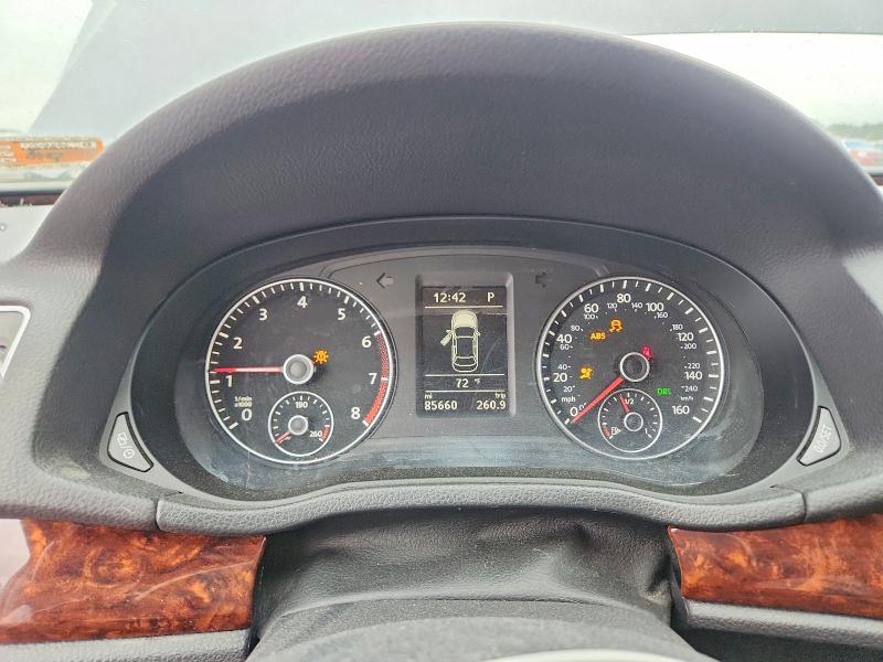 55022806 :رقم المزاد ، 1VWCM7A32DC120564 vin ، 2013 Volkswagen Passat مزاد بيع