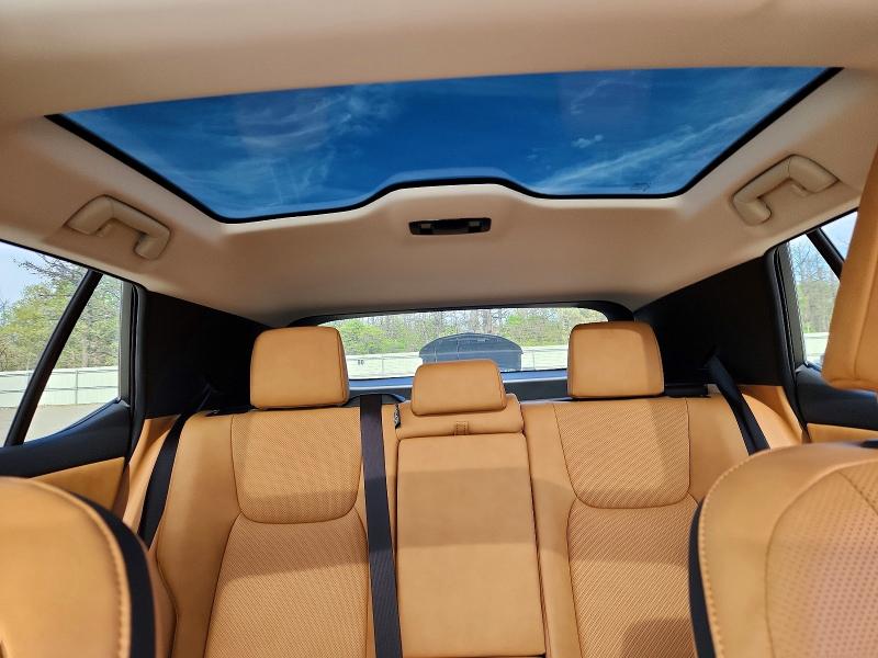 54734776 :رقم المزاد ، JTJAAAAB9PA003827 vin ، 2023 Lexus Rz مزاد بيع