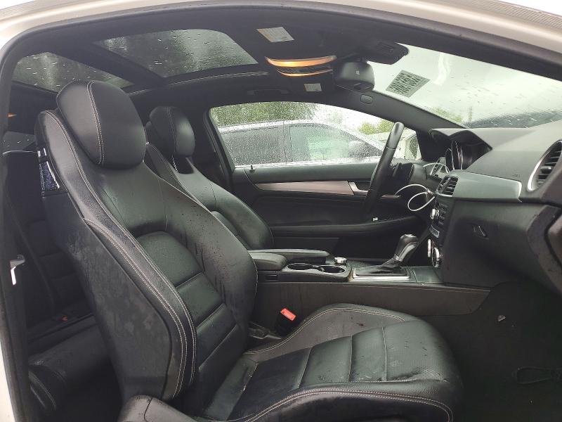 53651906 :رقم المزاد ، WDDGJ4HB3DG001283 vin ، 2013 Mercedes-benz C مزاد بيع