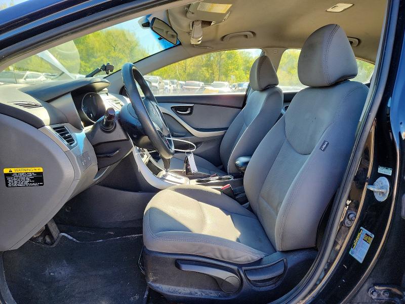 2013 Hyundai Elantra მანქანა იყიდება აუქციონზე, vin: 5NPDH4AE2DH217117, აუქციონის ნომერი: 53585386