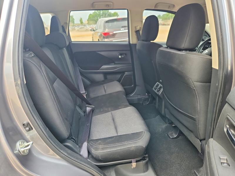 Продаж на аукціоні авто 2019 Mitsubishi Outlander, vin: JA4AD2A38KZ055804, номер лоту: 52512026