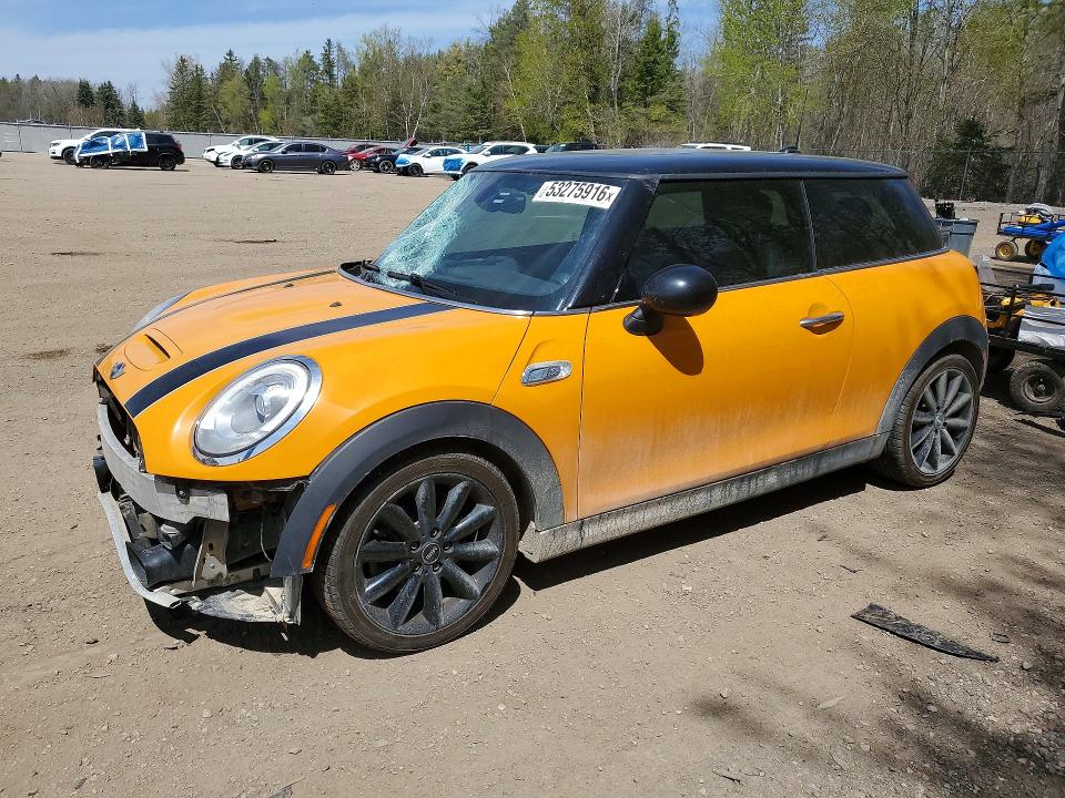 2016 Mini Cooper მანქანა იყიდება აუქციონზე, vin: WMWXP7C51G2A42895, აუქციონის ნომერი: 53275916