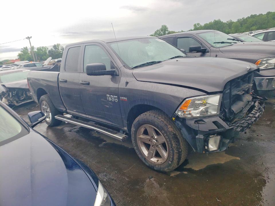 Продаж на аукціоні авто 2018 Ram 1500, vin: 1C6RR7FT1JS199077, номер лоту: 54135526