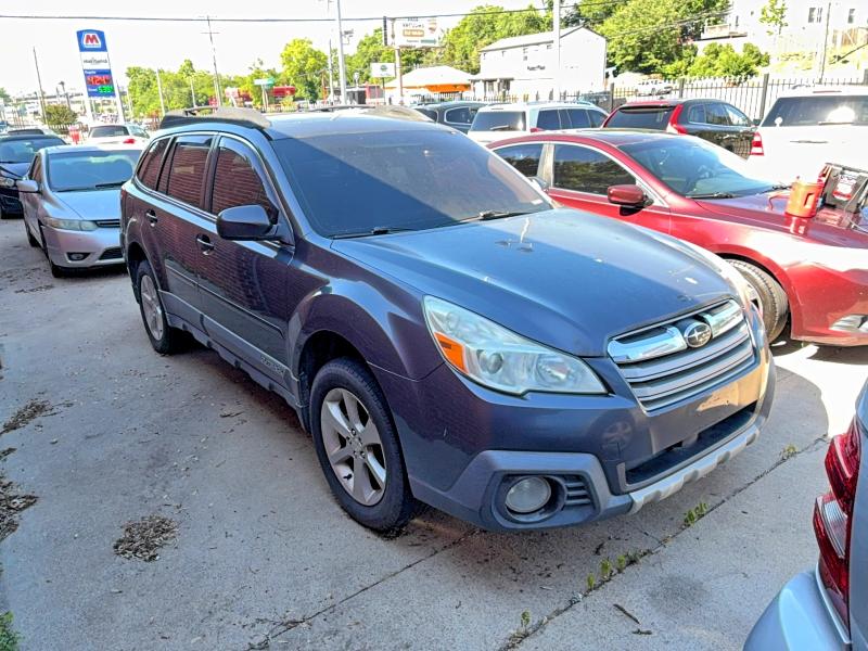 Продажа на аукционе авто 2014 Subaru Outback, vin: 4S4BRBLC3E3213008, номер лота: 53644186