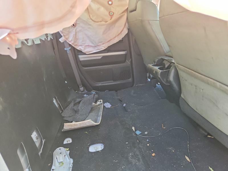 54076066 :رقم المزاد ، 5TFSY5F16JX231380 vin ، 2018 Toyota Tundra مزاد بيع