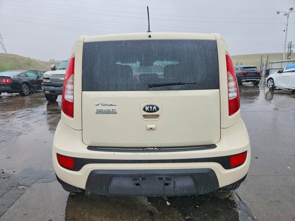 2013 Kia Soul მანქანა იყიდება აუქციონზე, vin: KNDJT2A67D7513642, აუქციონის ნომერი: 53745456