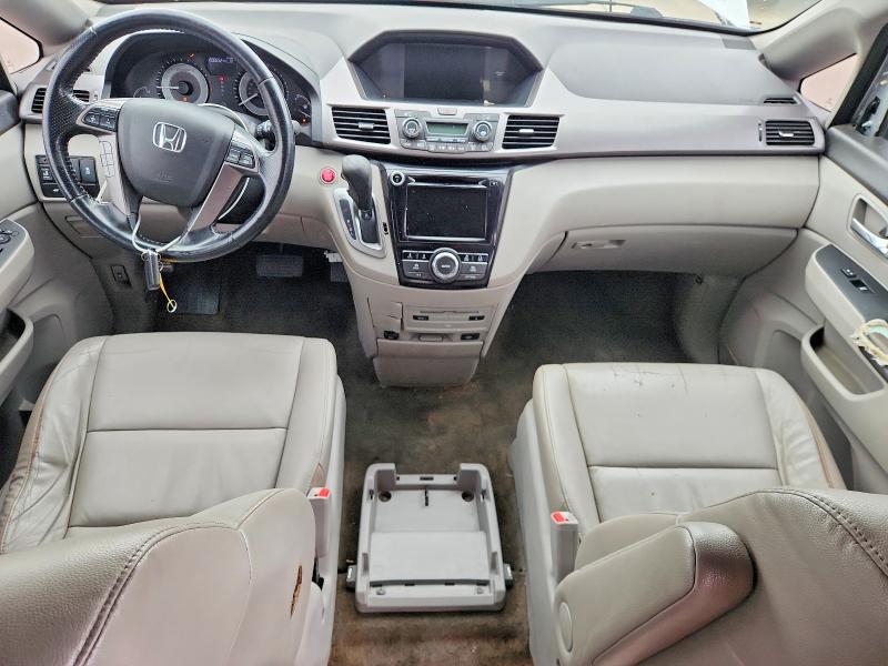 54731496 :رقم المزاد ، 5FNRL5H66FB065093 vin ، 2015 Honda Odyssey مزاد بيع