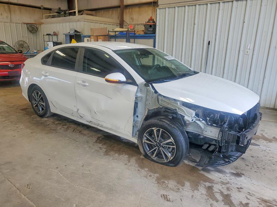 53986646 :رقم المزاد ، 3KPF24AD0PE579781 vin ، 2023 Kia Forte مزاد بيع