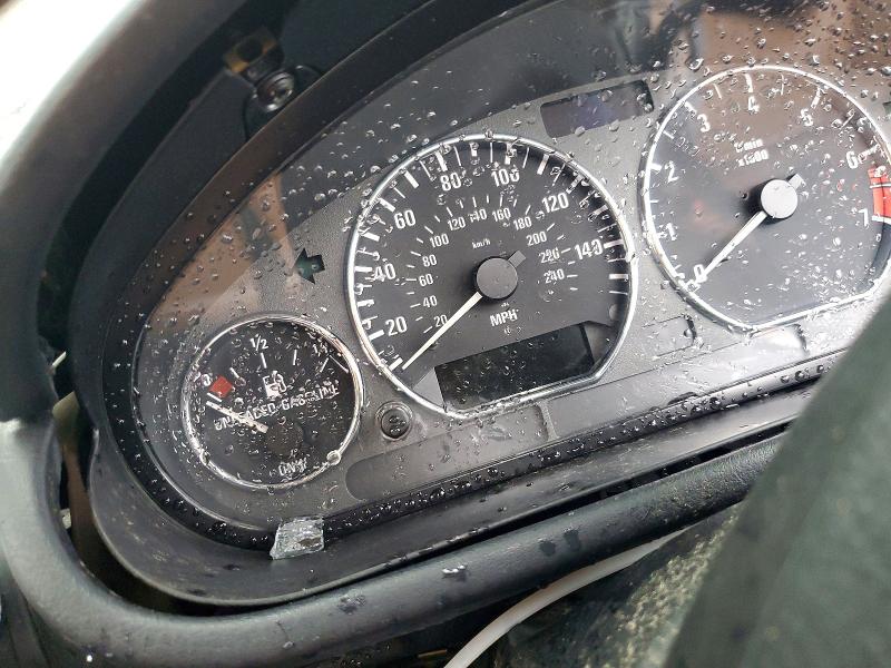 53844286 :رقم المزاد ، 4USCH3340YLF71159 vin ، 2000 Bmw Z3 مزاد بيع