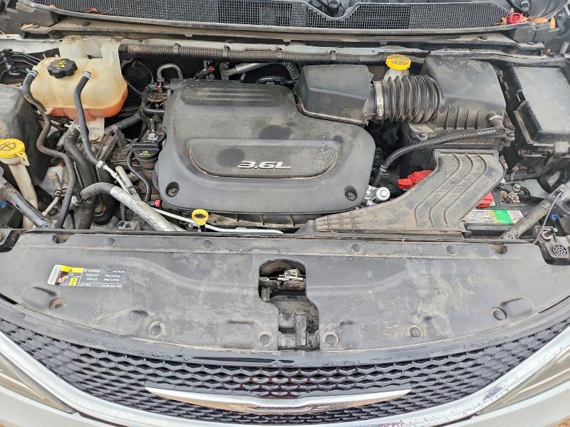53951886 :رقم المزاد ، 2C4RC1BG7HR844889 vin ، 2017 Chrysler Pacifica مزاد بيع