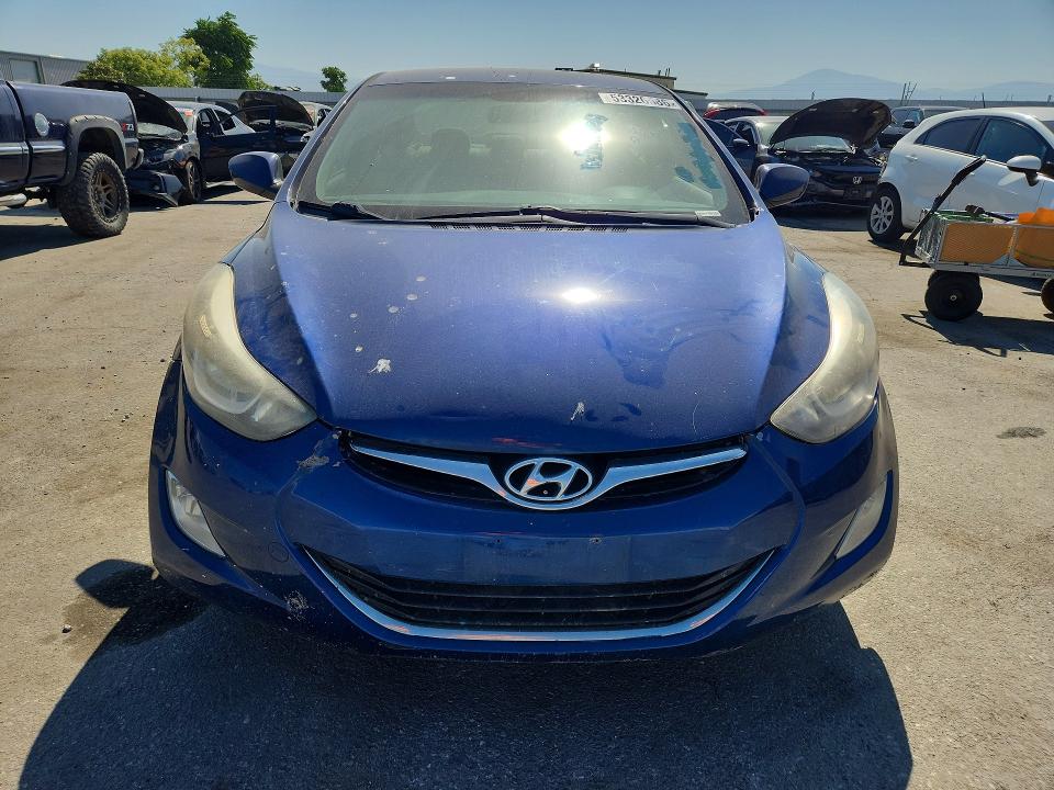 2015 Hyundai Elantra მანქანა იყიდება აუქციონზე, vin: 5NPDH4AE5FH589697, აუქციონის ნომერი: 53326586