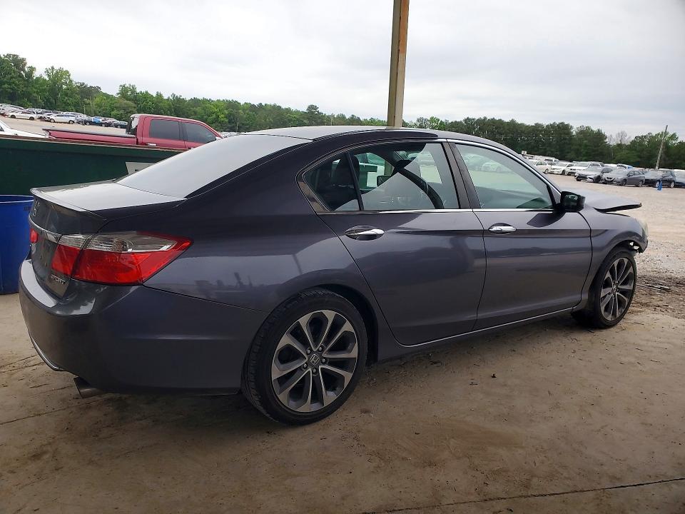2015 Honda Accord მანქანა იყიდება აუქციონზე, vin: 1HGCR2F52FA107816, აუქციონის ნომერი: 52188226