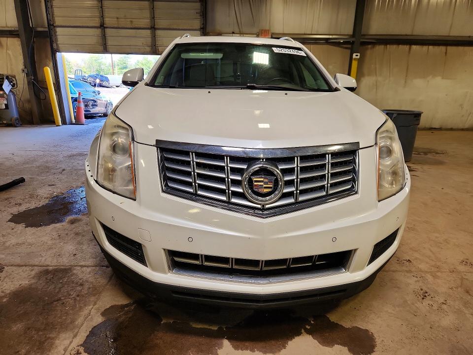 52032496 :رقم المزاد ، 3GYFNCE34DS641466 vin ، 2013 Cadillac Srx مزاد بيع