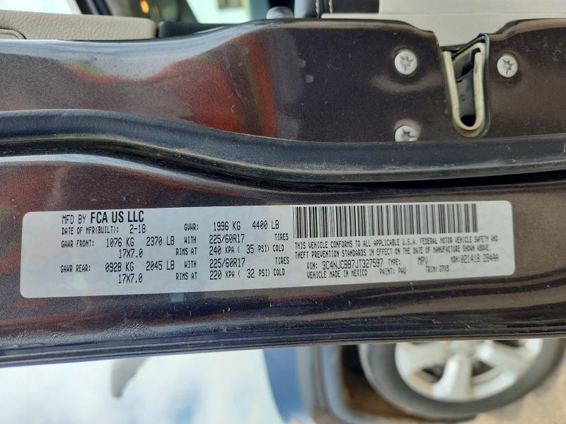 55462876 :رقم المزاد ، 3C4NJCBB7JT327597 vin ، 2018 Jeep Compass مزاد بيع