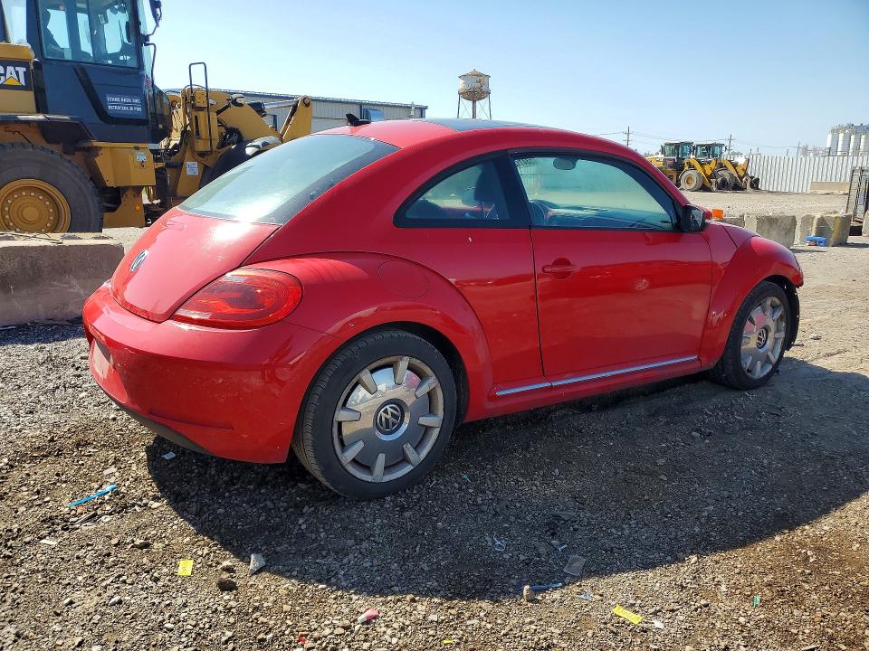 53417556 :رقم المزاد ، 3VWJX7AT7CM657880 vin ، 2012 Volkswagen Beetle مزاد بيع