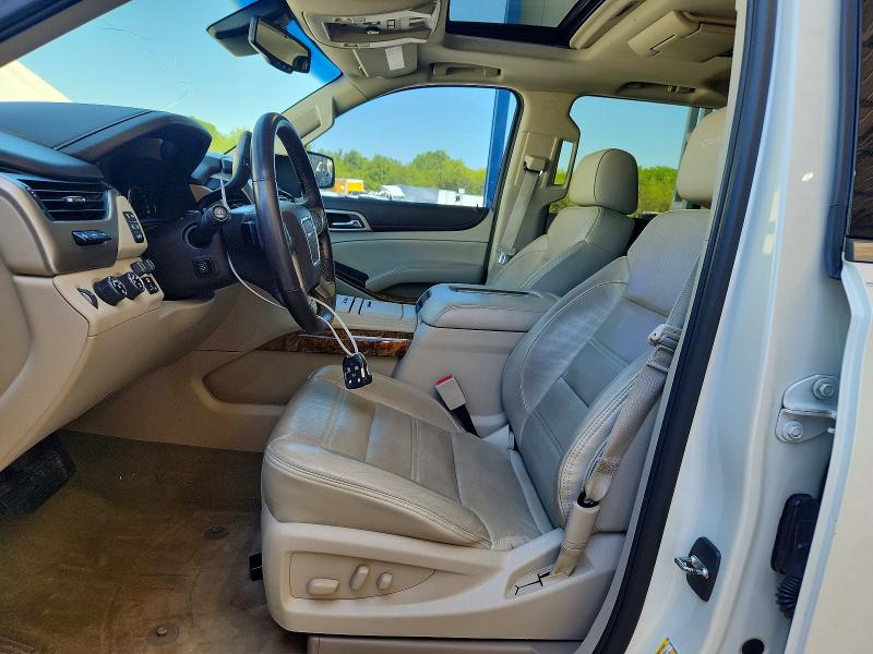 52450176 :رقم المزاد ، 1GKS2CKJ5FR511562 vin ، 2015 Gmc Yukon مزاد بيع