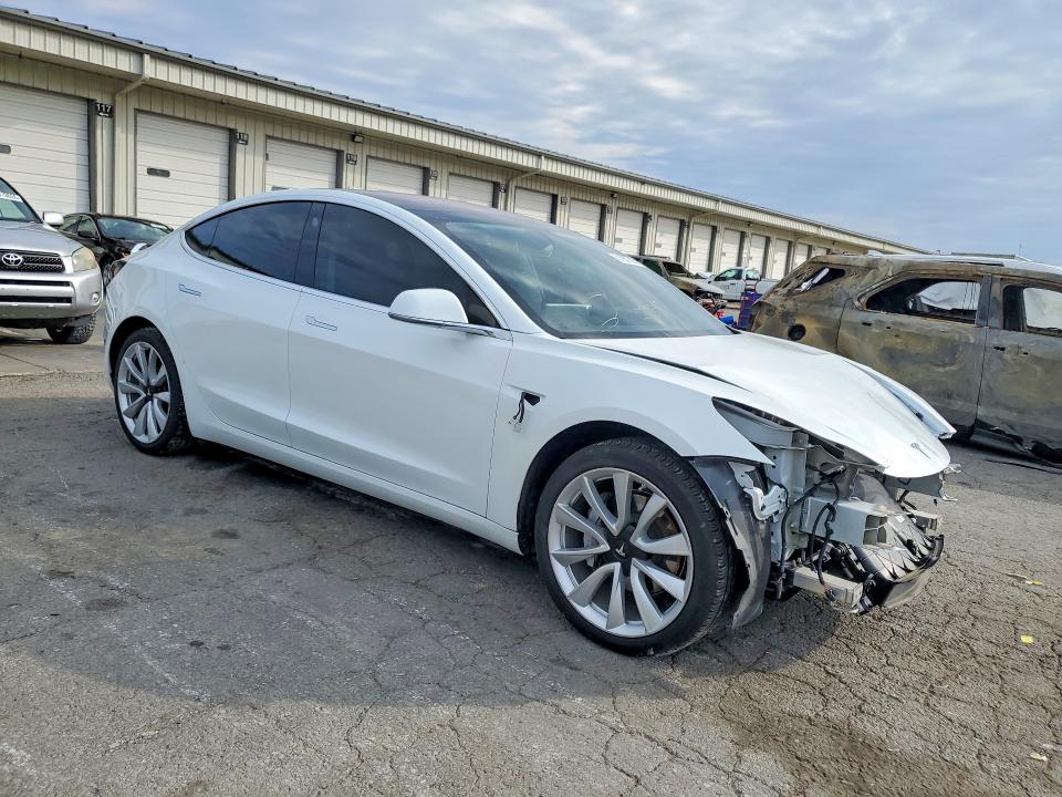 2018 Tesla Model 3 მანქანა იყიდება აუქციონზე, vin: 5YJ3E1EB7JF121951, აუქციონის ნომერი: 51957926