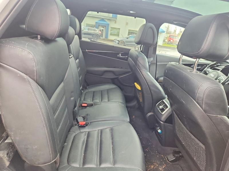 2016 Kia Sorento მანქანა იყიდება აუქციონზე, vin: 5XYPKDA14GG160720, აუქციონის ნომერი: 54982806