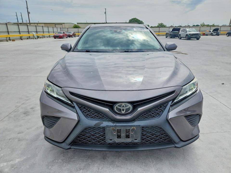 Aukcja sprzedaży 2018 Toyota Camry, vin: 4T1B11HK7JU582511, numer aukcji: 52596816