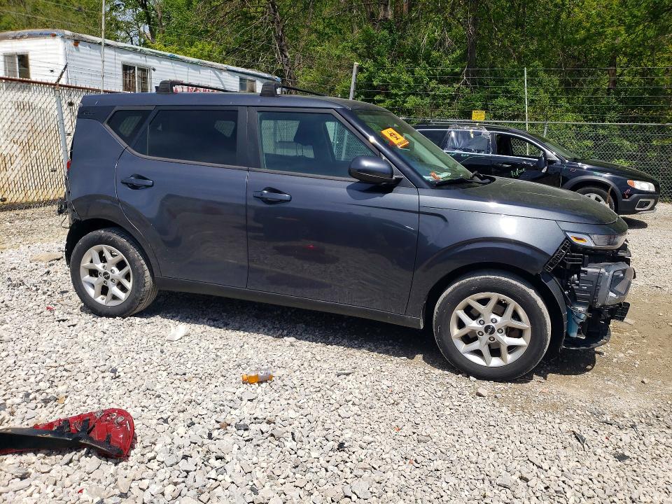 2022 Kia Soul მანქანა იყიდება აუქციონზე, vin: KNDJ23AU4N7801630, აუქციონის ნომერი: 52741156