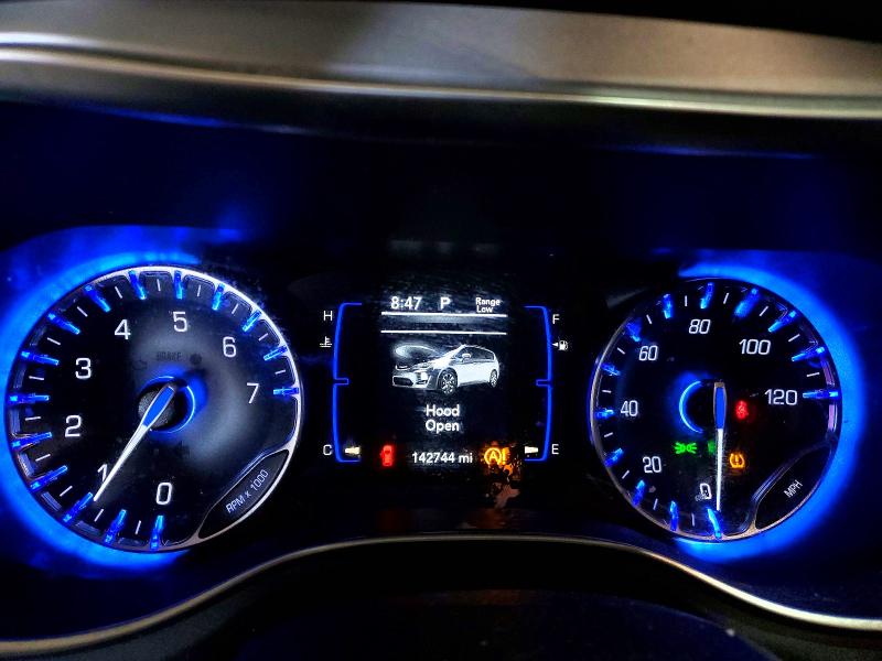 2018 Chrysler Pacifica მანქანა იყიდება აუქციონზე, vin: 2C4RC1FGXJR197887, აუქციონის ნომერი: 53632786