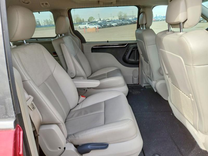 2011 Chrysler Town & Country მანქანა იყიდება აუქციონზე, vin: 2A4RR6DG7BR687777, აუქციონის ნომერი: 53588926
