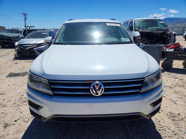 52237926 :رقم المزاد ، 3VV1B7AX6LM079003 vin ، 2020 Volkswagen Tiguan مزاد بيع