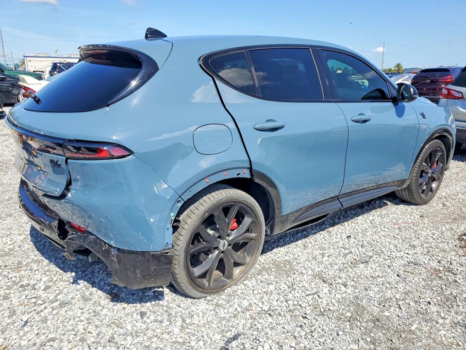 2024 Dodge Hornet მანქანა იყიდება აუქციონზე, vin: ZACPDFDW4R3A27544, აუქციონის ნომერი: 54371276