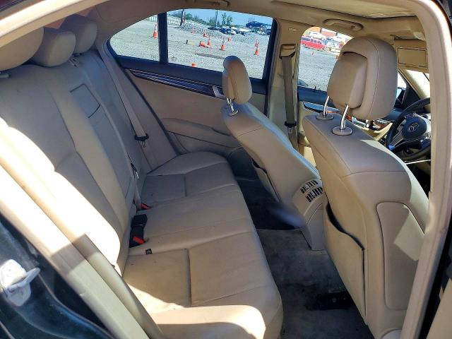 2012 Mercedes-benz C მანქანა იყიდება აუქციონზე, vin: WDDGF8BBXCR204711, აუქციონის ნომერი: 52274796