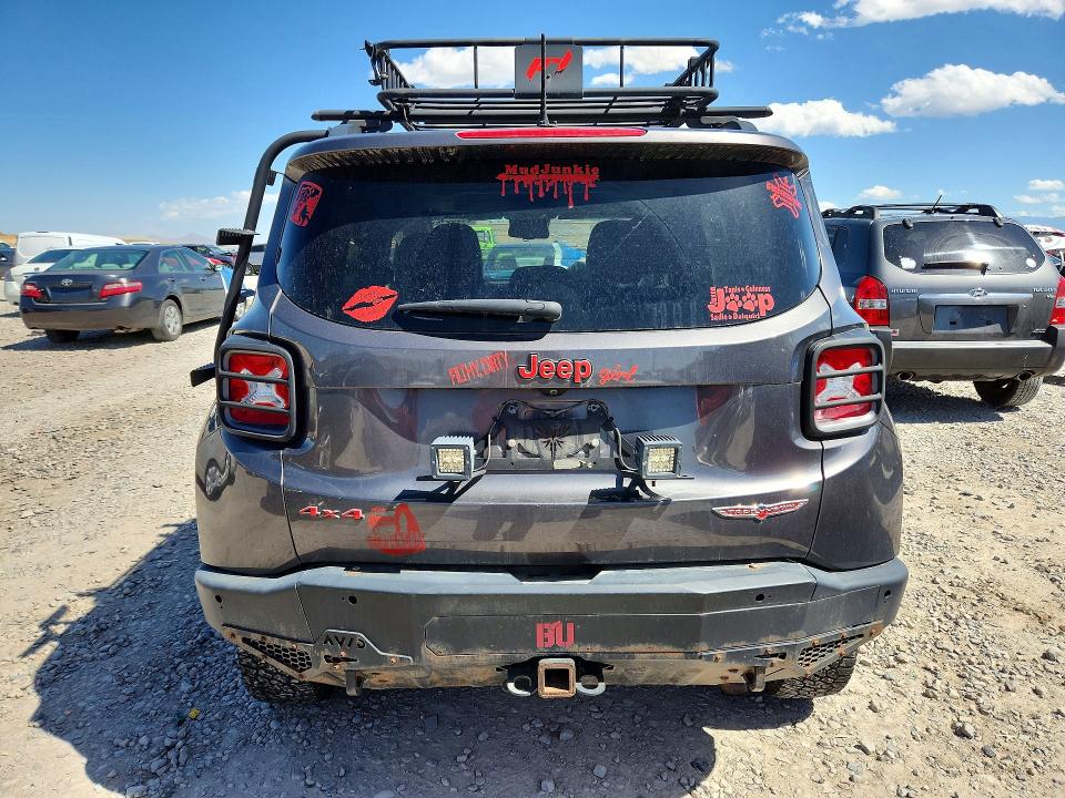 2017 Jeep Renegade მანქანა იყიდება აუქციონზე, vin: ZACCJBCB8HPF99903, აუქციონის ნომერი: 55054296