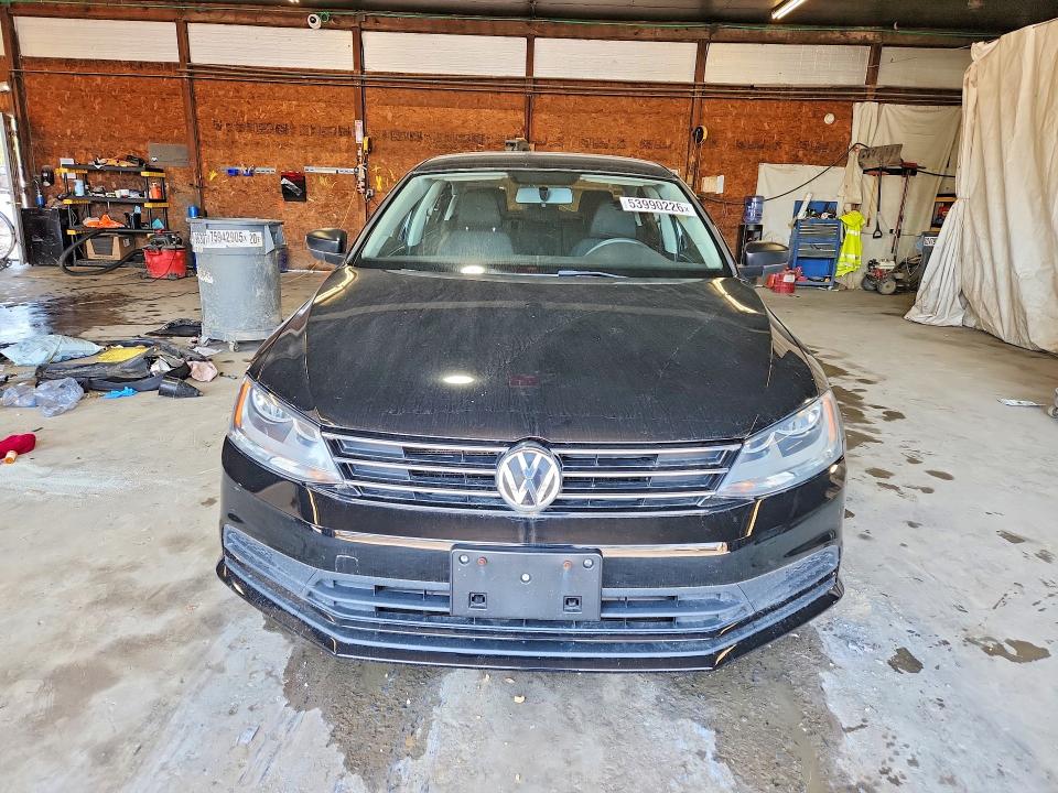 53990226 :رقم المزاد ، 3VW3A7AJ6FM246290 vin ، 2015 Volkswagen Jetta مزاد بيع