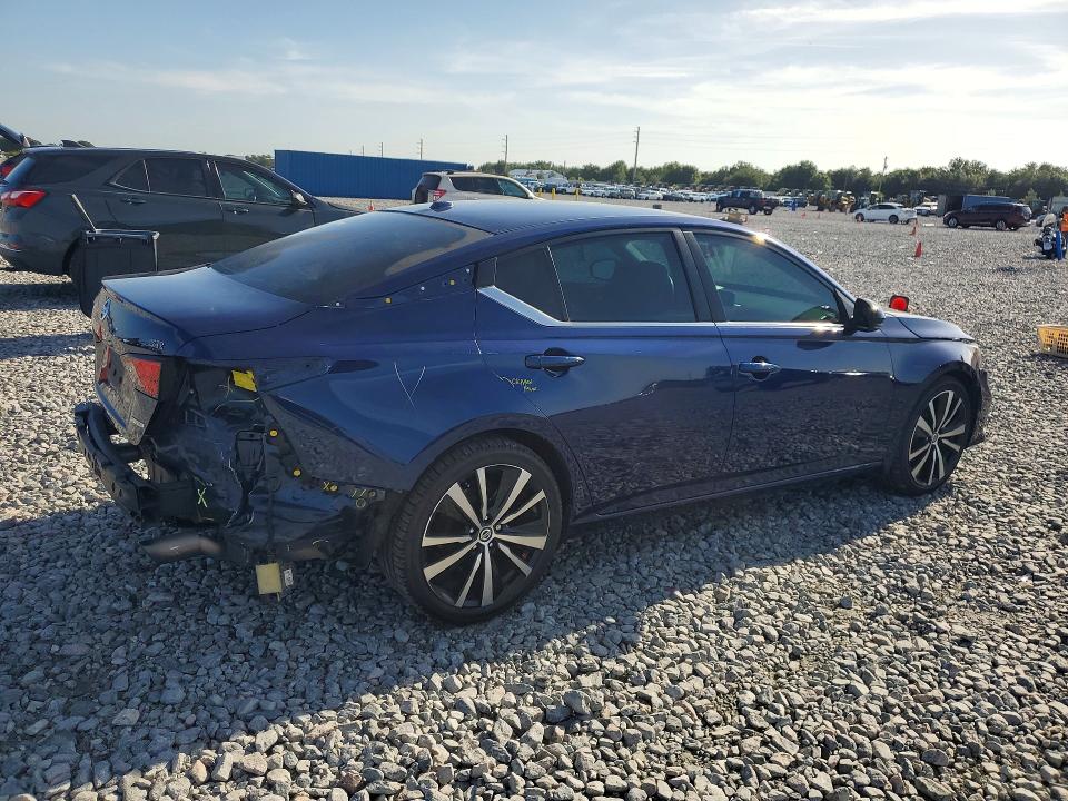 2021 Nissan Altima მანქანა იყიდება აუქციონზე, vin: 1N4AL4CV5MN351544, აუქციონის ნომერი: 54140526
