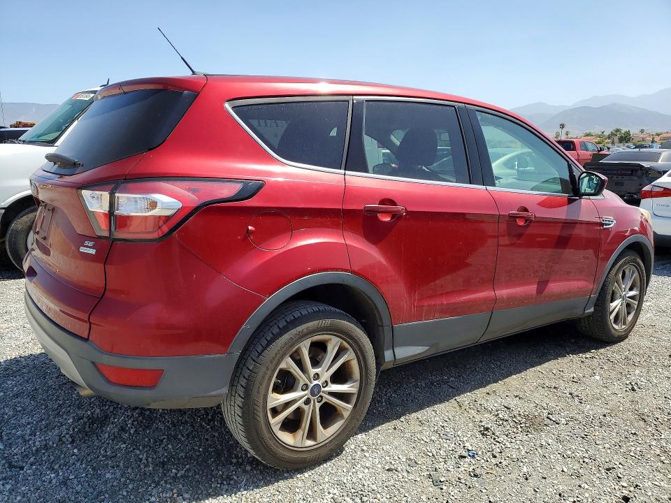 Продажа на аукционе авто 2017 Ford Escape, vin: 1FMCU0G9XHUE09483, номер лота: 54005466