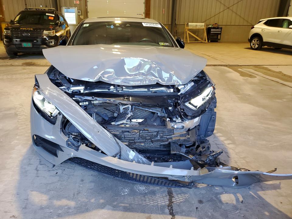 54389846 :رقم المزاد ، W1K2J5KB5MA089863 vin ، 2021 Mercedes-benz Cls مزاد بيع
