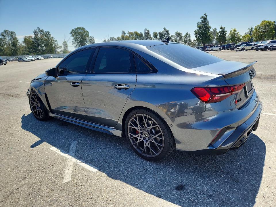 52925576 :رقم المزاد ، WUAGWDGY8SA911337 vin ، 2025 Audi Rs3 مزاد بيع