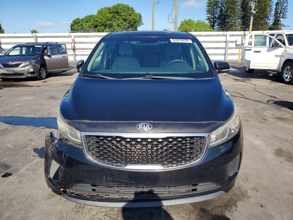 2017 Kia Sedona მანქანა იყიდება აუქციონზე, vin: KNDMB5C12H6306381, აუქციონის ნომერი: 53576636