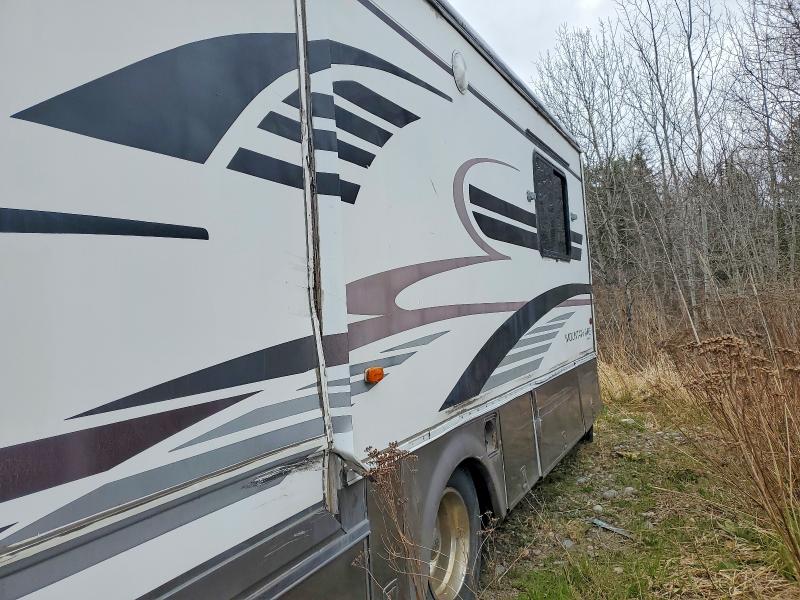 50831496 :رقم المزاد ، 3FCNF53S2XJA15252 vin ، 1999 Newmar Kountry Recreational Vehicle (rv) مزاد بيع