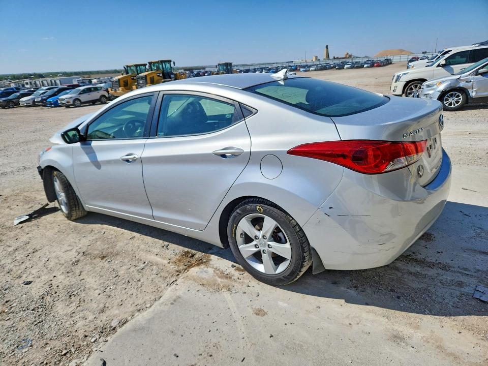 52023796 :رقم المزاد ، KMHDH4AE9DU559164 vin ، 2013 Hyundai Elantra مزاد بيع
